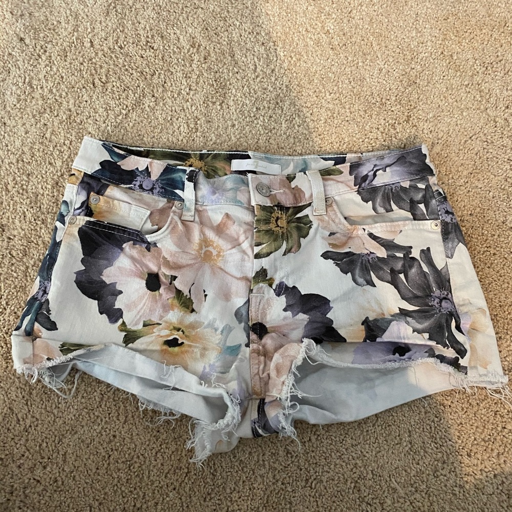 7 for all mankind sz 28, floral print